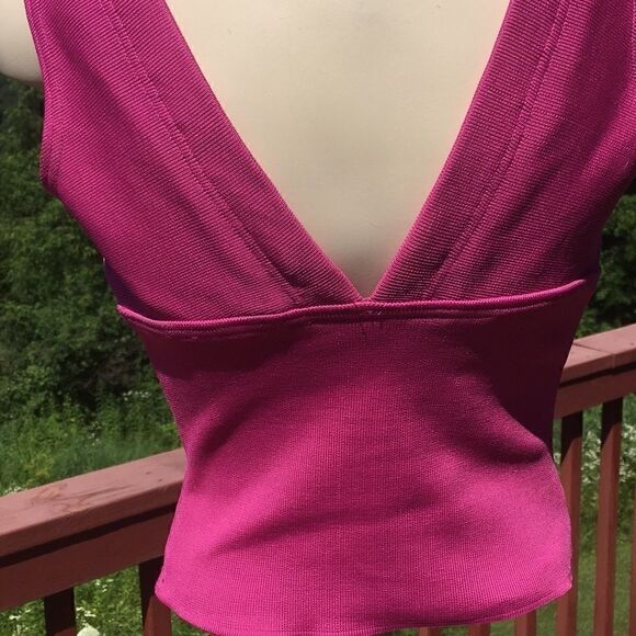 VERANIQUE YOUNG for W sleeveless top pink sequin beads V neck sexy Size Medium - Picture 2 of 8